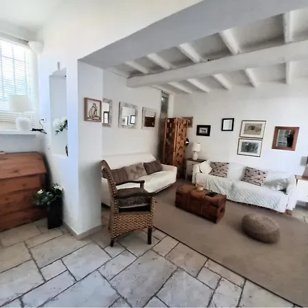 Gricard T5 Avec Piscine Vue Panoramique Sur Les Collines De Et Apercu Villa