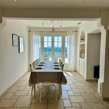 Gricard T5 Avec Piscine Vue Panoramique Sur Les Collines De Et Apercu Villa *